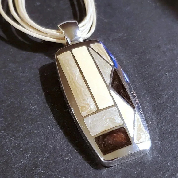Mid Century Style Cream Tan Dark Brown Silver White Rectangular Pendant Necklace - Picture 1 of 7